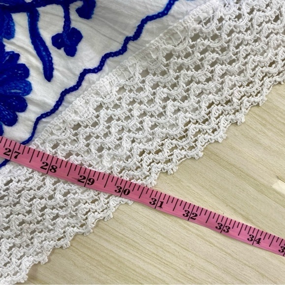 Antigua White blue embroidered swim cover up or tunic top size L - Picture 2 of 11